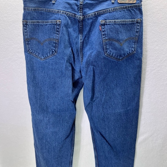 Men’s Levi’s 550 Relaxed Fit Jeans Mens 42/32 Blue Denim Cotton Pants Work 1973 - Picture 6 of 8